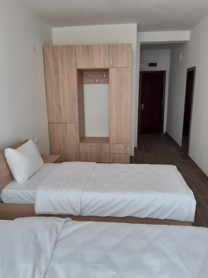 Vila Oska Vinica Exterior foto