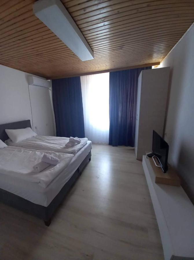 Vila Oska Vinica Exterior foto